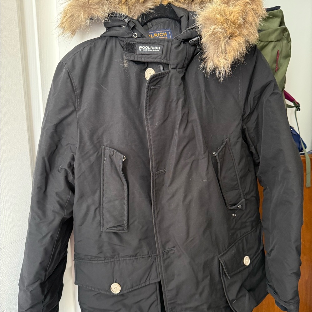 Woolrich Black Puffer Jacket Parka with Fur Trim